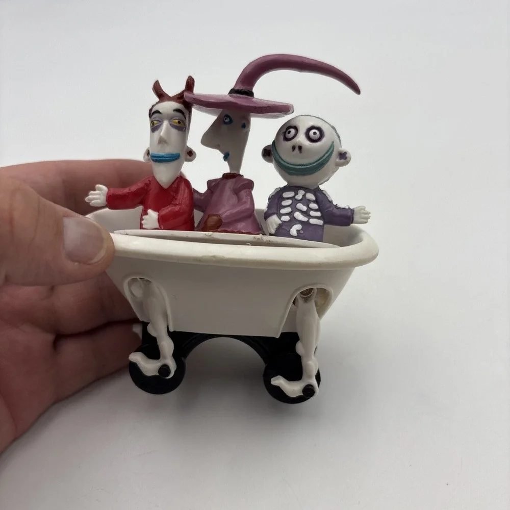 Disney Nightmare Before Christmas Lock Shock Barrel in Roll Along Bathtub Figure